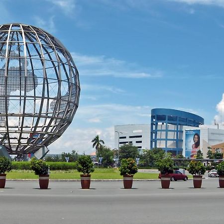 S Residences Tower 3 Moa Luxe Staycation By C Manila Esterno foto