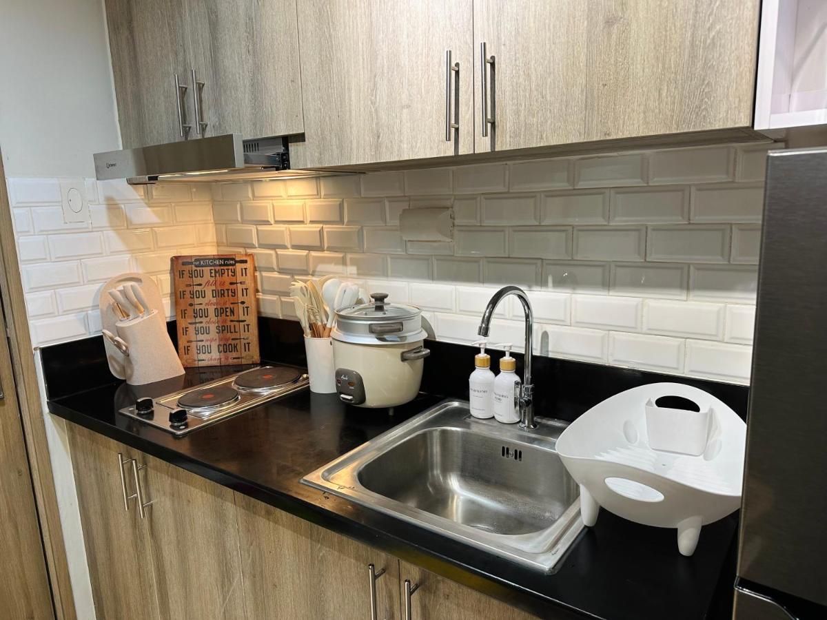 S Residences Tower 3 Moa Luxe Staycation By C Manila Esterno foto